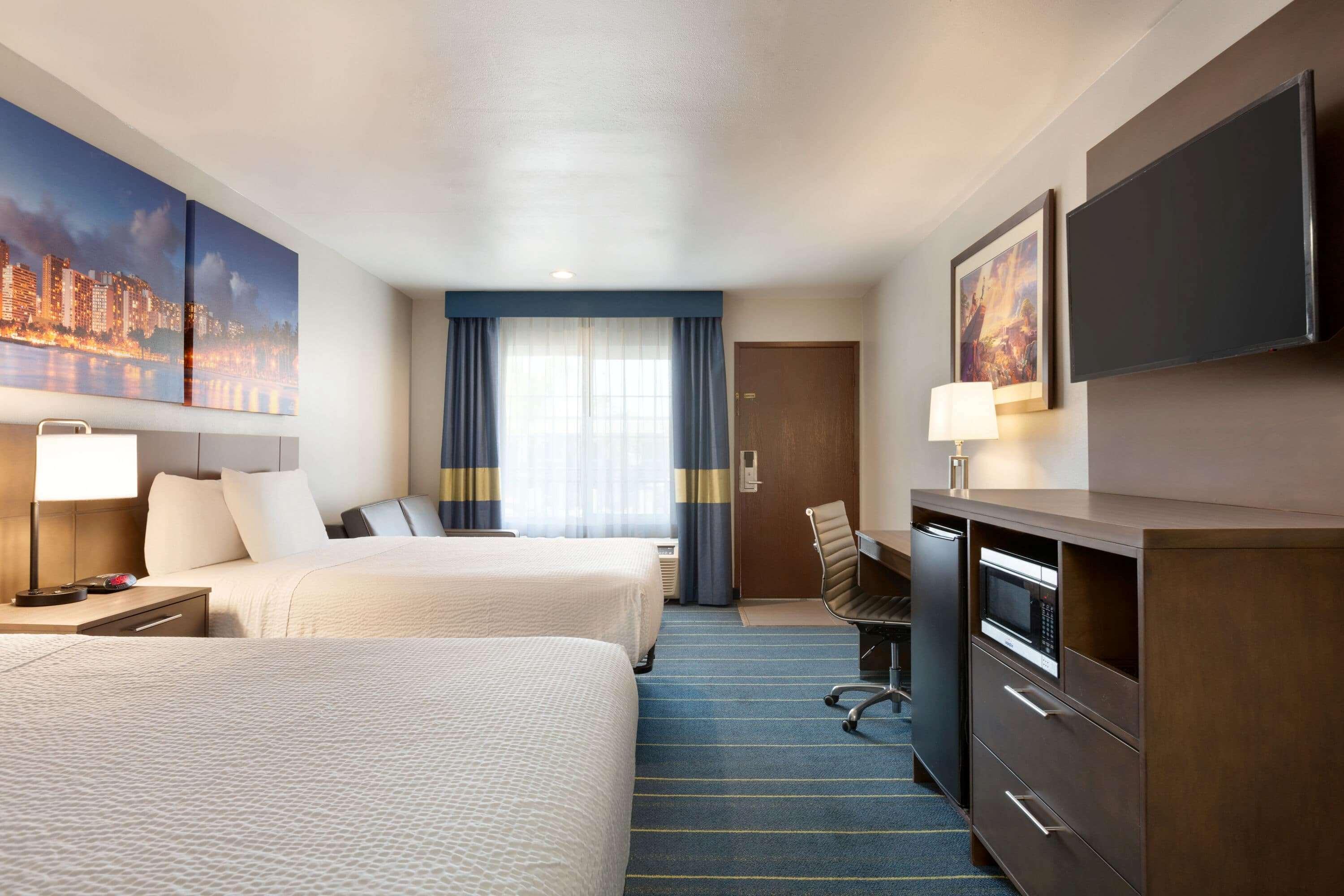 Days Inn & Suites By Wyndham Anaheim At Disneyland Park Exteriér fotografie